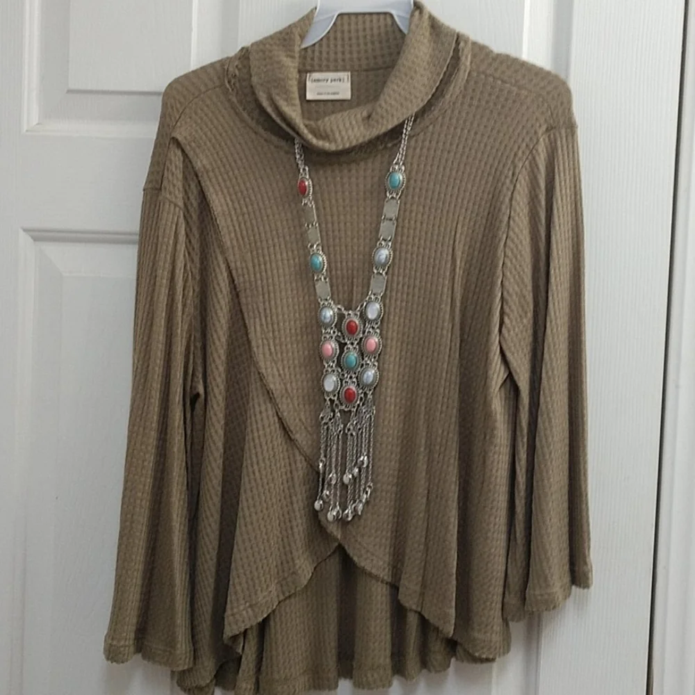 3 Left...Silver-tone Statement Boho Necklace - Picture 2 of 7